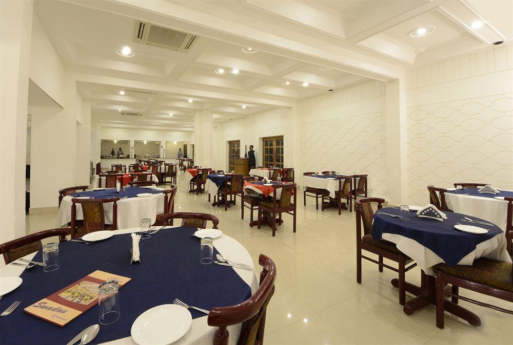 Hotel Atithi Agra  Exterior foto